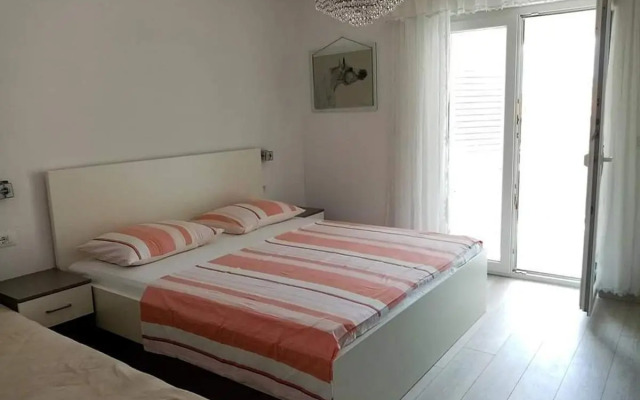 Apartments with a parking space Baska Voda, Makarska - 6827