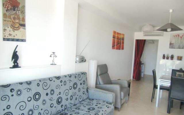 Apartment With 2 Bedrooms in Vinaros, With Wonderful sea View, Pool Ac