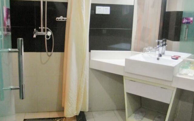 Suzhou Town Story Hotel