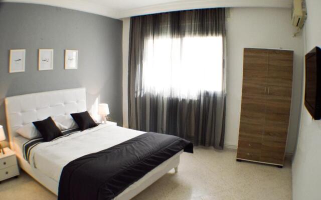 Cosy Triplex in la Marsa - 3 Bed 2 Bath