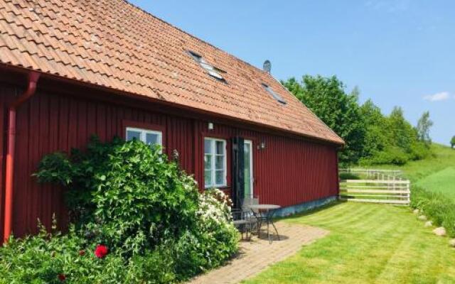 Red Bird Farm