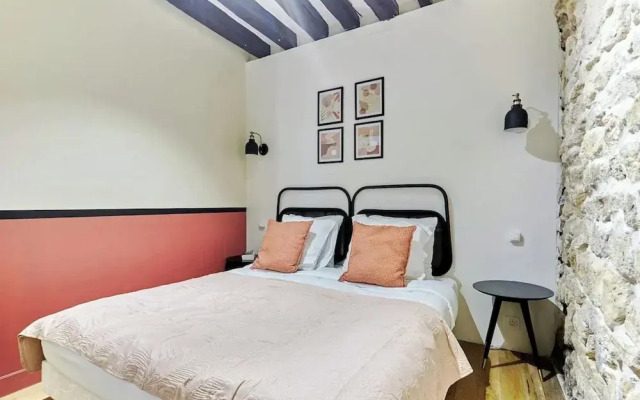 Apartement Pantheon Ile Saint Louis 2 Bdrs