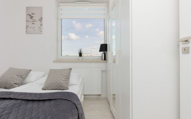 Szlachecka Apartment, Parking by Renters