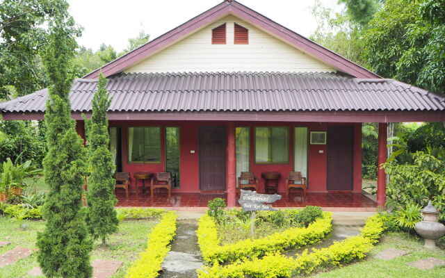 Ban Rai Tin Thai Ngarm Eco Lodge