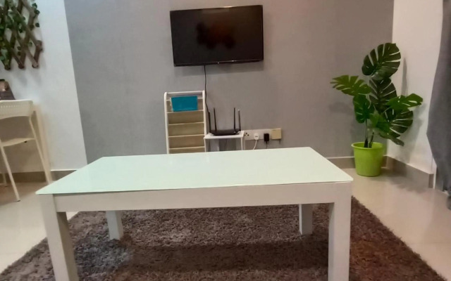 Homi Homestay Menara U2