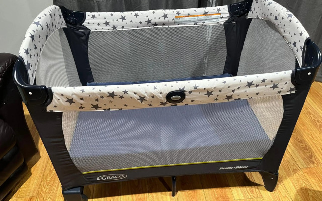 Water View Condo in Downtown Vancouver (2BR/2Bath)