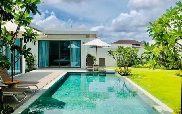 Escape Villas at Shambhala Grand