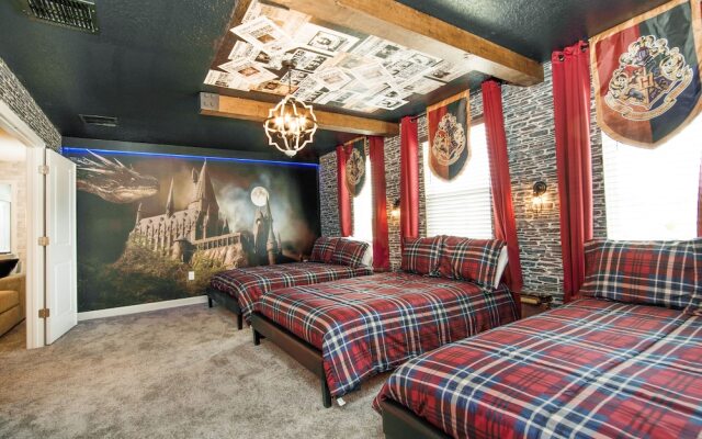 8912 Cabot Cliffs Dr