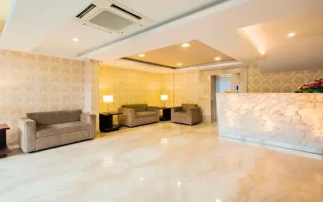 Comfy Business Hotel