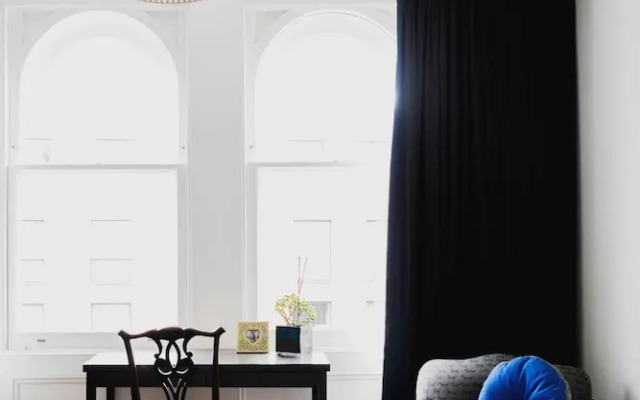 Priory Road by Onefinestay