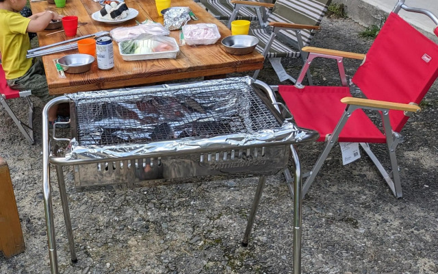 Guesthouse with Cat and Honeybee Kusachike