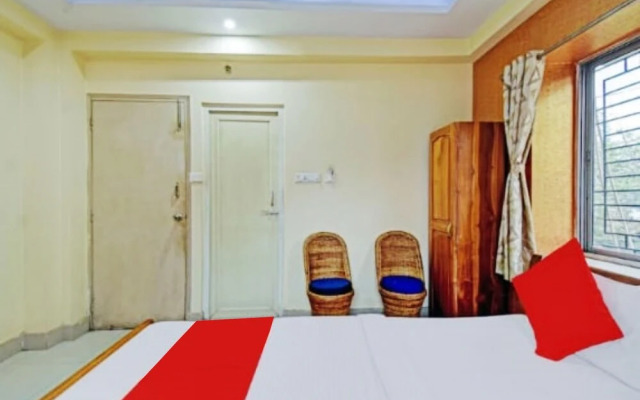 Goroomgo Sabita Guest House Kolkata