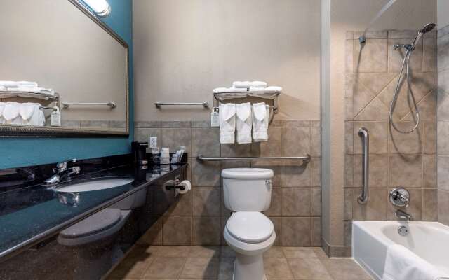Best Western Mineola Inn