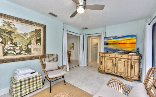 Orangina Vacation Rental