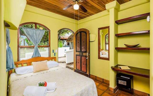 Casa Leo Loco