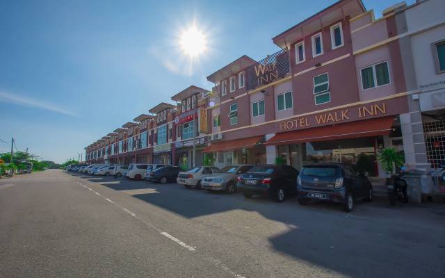 OYO 582 Hotel Walk Inn