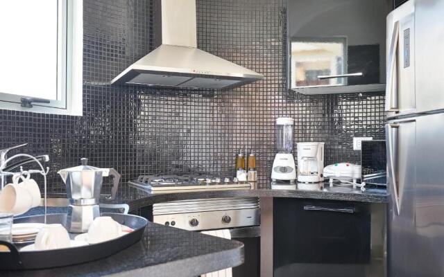 Getaway 1BR-WiFi-AC-View-Gym-BlueMall-YellowKey