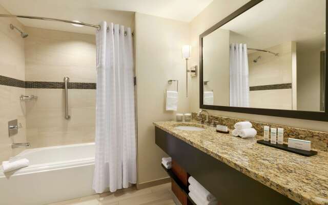 Embassy Suites Chattanooga / Hamilton Place