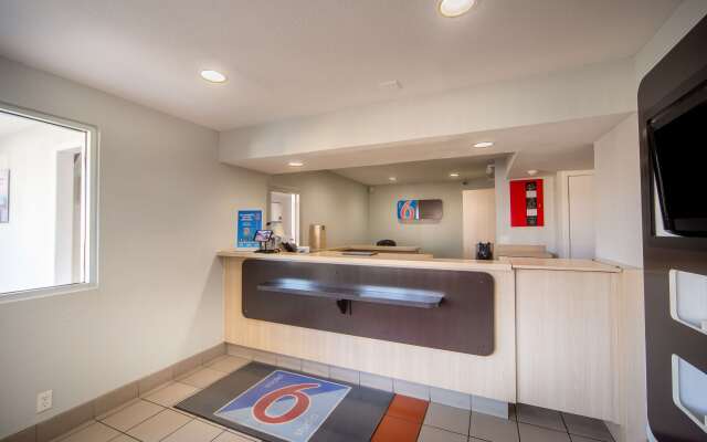 Motel 6 Del Rio, TX
