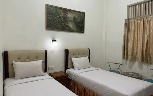 Capital O 93291 Bintang Hotel