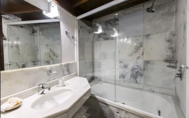 Hotel Colinas de Petropolis