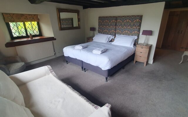 The Crown at Shipton