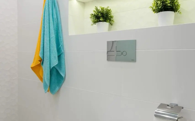 Cheerful Air Conditioned Apartment with Mezzanine And Parking - Old Town