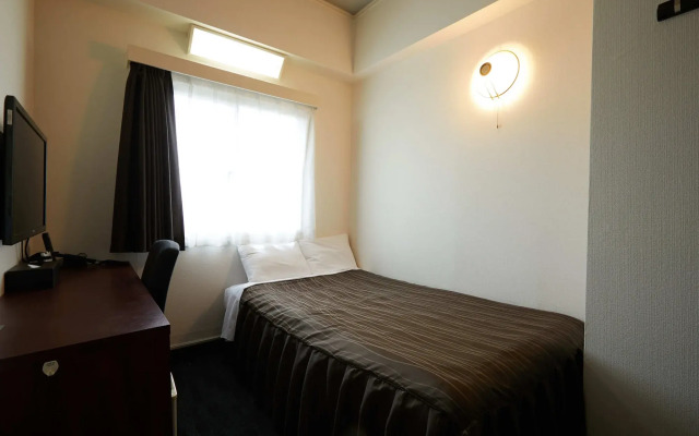 Osaka Corona Hotel