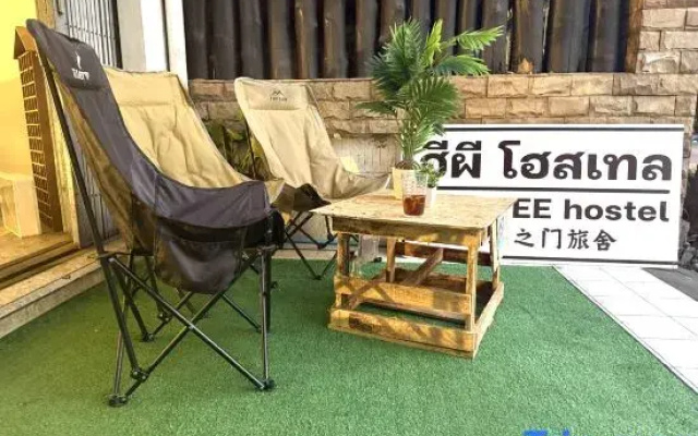 Hee Pee Hostel