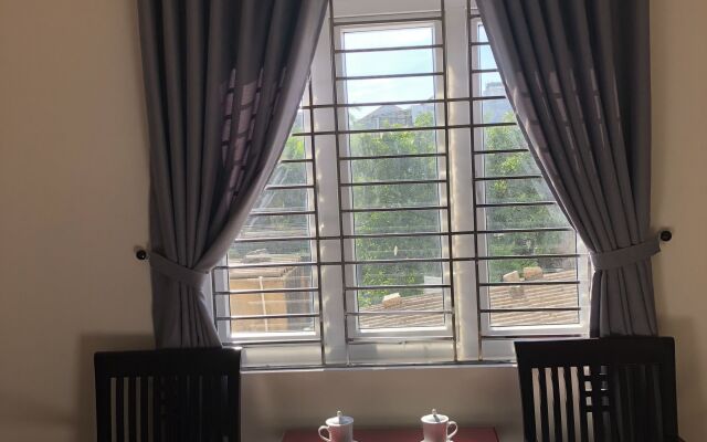Three Palms Homestay