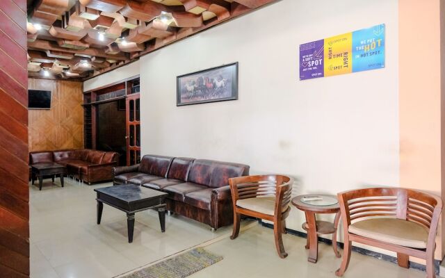 Spot On 1761 Hotel Dirgahayu