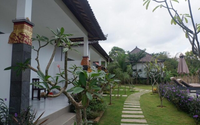 Ampel Lembongan Hostel