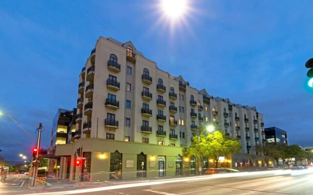 Pacific International Apartments Adelaide
