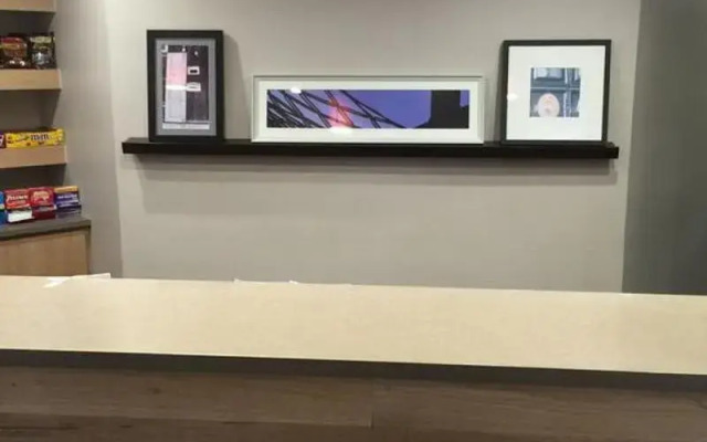 Country Inn & Suites by Radisson, Metairie (New Orleans), LA