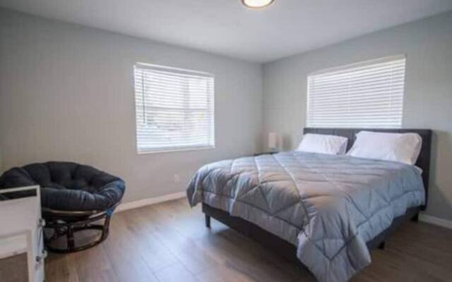 5144 Duplex in Oakland Park