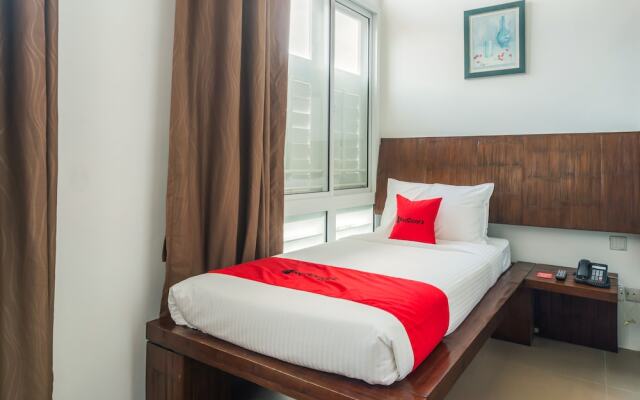 RedDoorz Premium @ Serangoon (SG Clean, Staycation Approved)