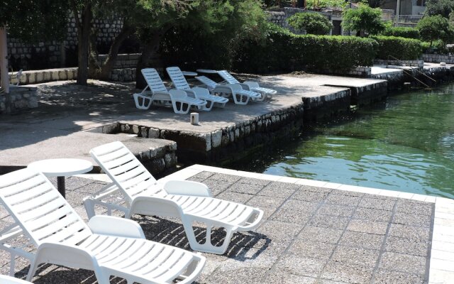 Apartments & Rooms Vanja