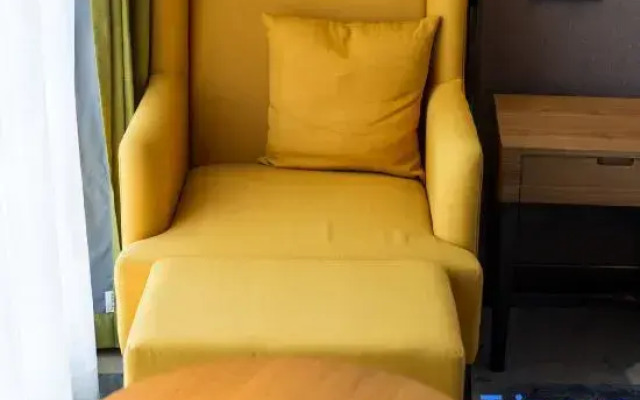 Starway Hotel (Zhengzhou Songshan Road Erqi Wanda Plaza)