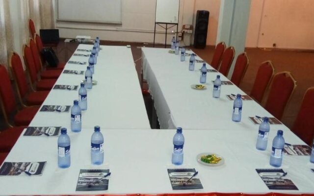 Eastoment Hotel