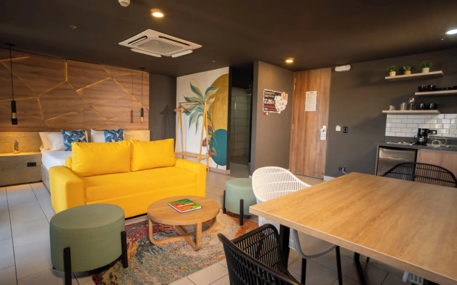 Los Patios Cool Living