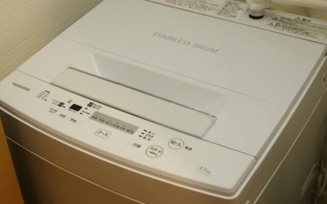 F24 302 Premium Suite 1Ldk With Parking