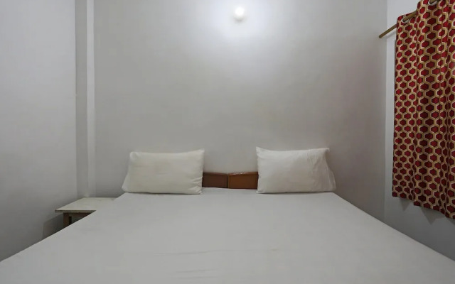 Hotel Black by OYO Rooms