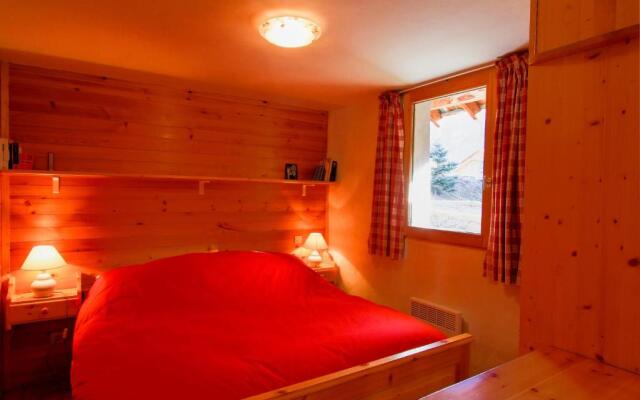 Le Miou: hameau des Chazals Nevache Hautes Alpes