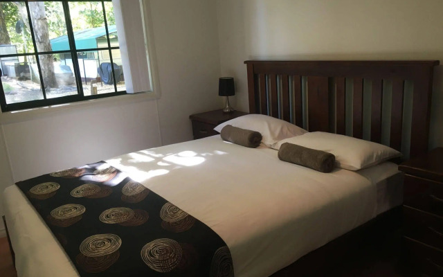 Discovery Parks - Bright