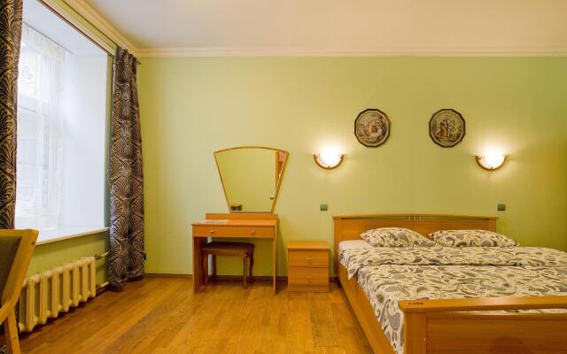 Апартаменты на улице Марата