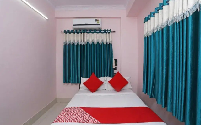 OYO 25018 Saanvi 