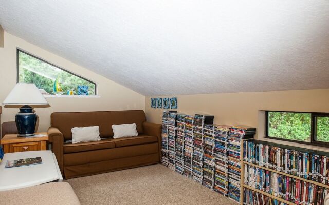 Calypso by RedAwning