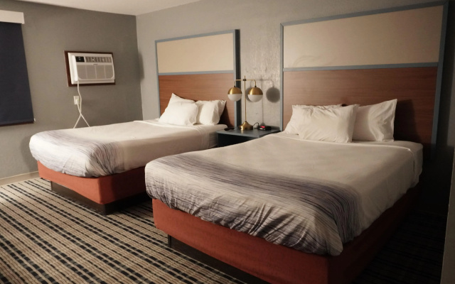 AmericInn by Wyndham Forest Lake