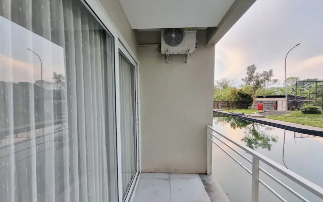 Elegant And Spacious 2Br Loft Green Park Yogyakarta Apartment