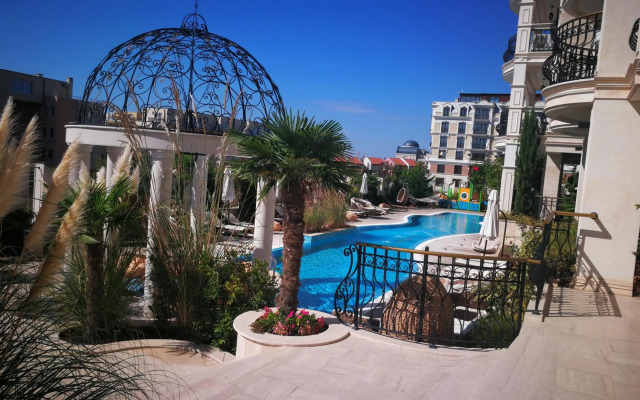 Harmony Suites Apartment